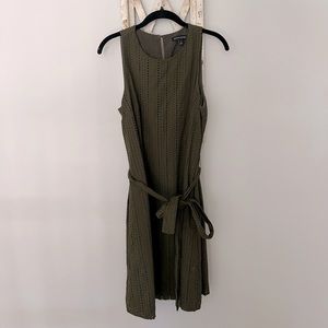 Banana Republic Dress with tie, hunter green